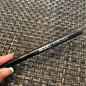 Model Launcher “Emerald Isle” felt tip liner